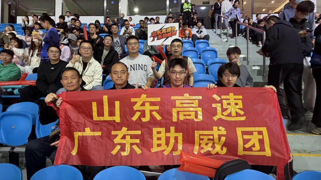 华体会体育-郭艾伦伤退！山东高速男篮客场85-93不敌广州龙狮